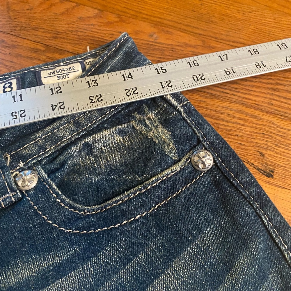Miss Me Boot Jeans - size 28 - Picture 3 of 9